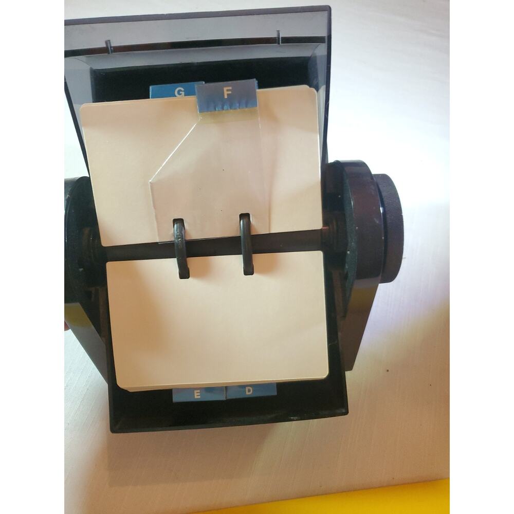 Vintage Rolodex Rotary Address Card Filer - Picture 5 of 7